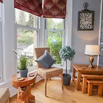 Oldfield House * Windermere