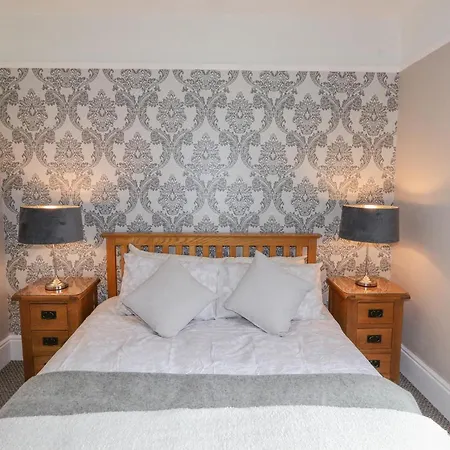 Oldfield House Semesterbostad